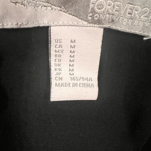 🧡 5 for $25 🧡 FOREVER 21 top NWT - Picture 2 of 4